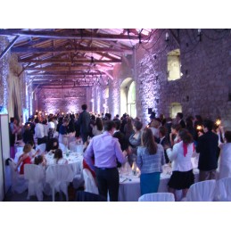 Location eclairage salle et ambiance lumineuse