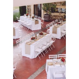 Location table rectangulaire 200 x 90 cm en vendée, les sables d'olonne, la Roche sur Yon, Challans et Talmont saint hilaire